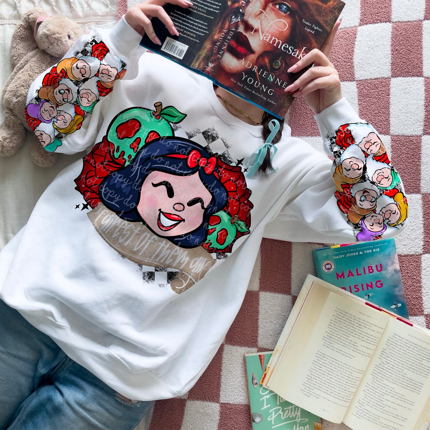 Fairest of them all w/sleeve PNG