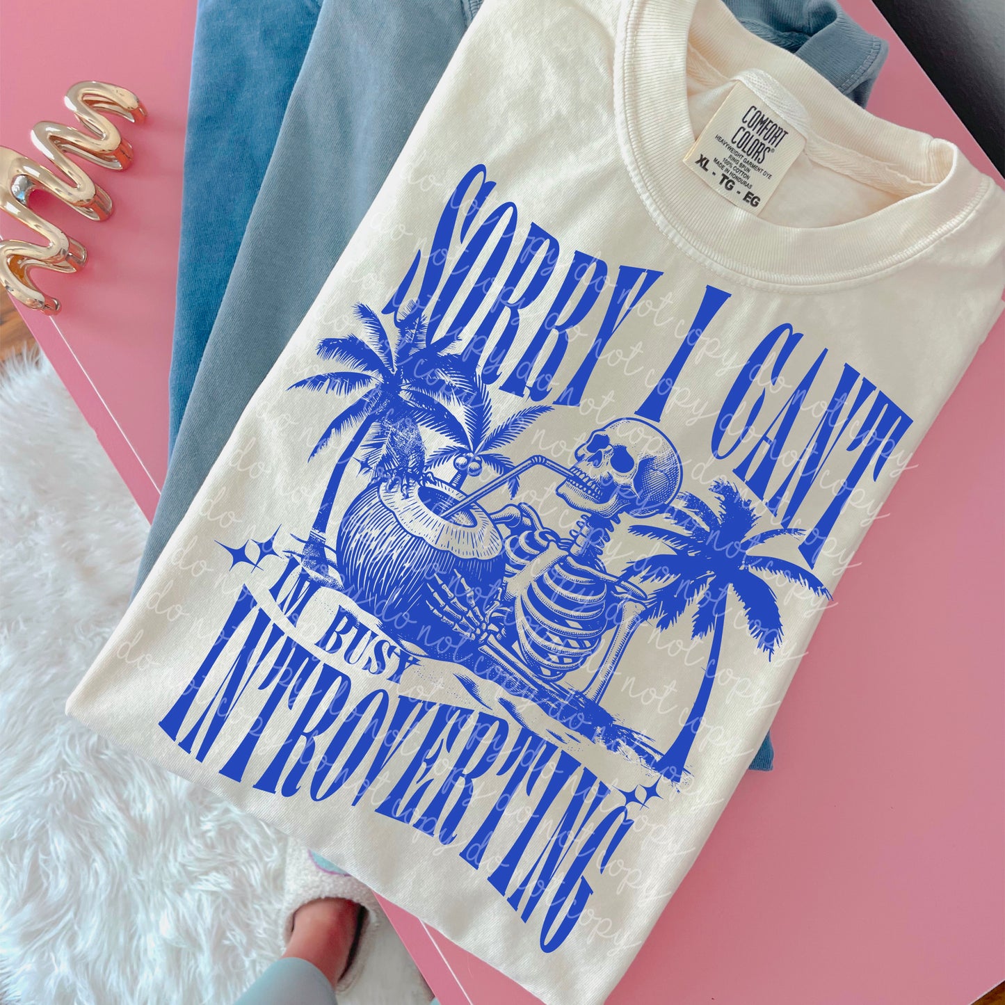 Busy Introverting PNG