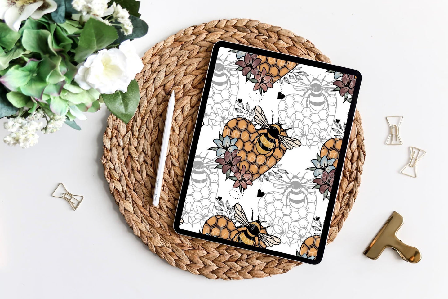 Boho bee seamless