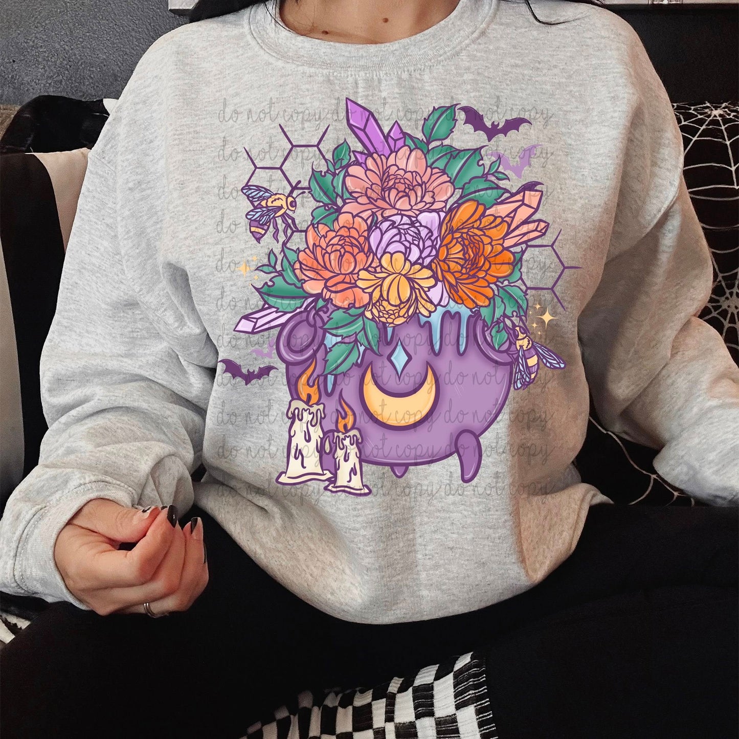 Floral Bee Cauldron PNG