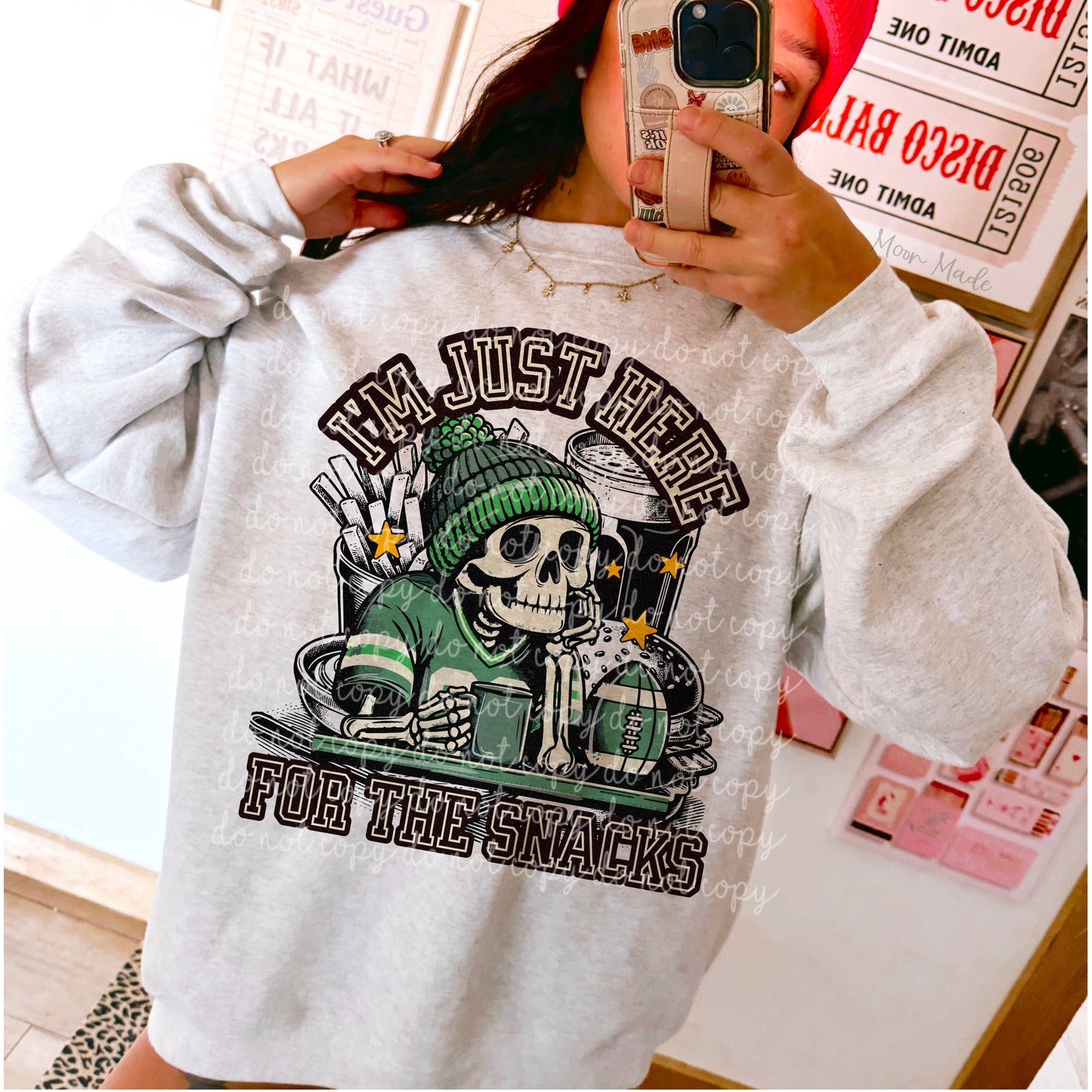 Im just here for the snacks green PNG