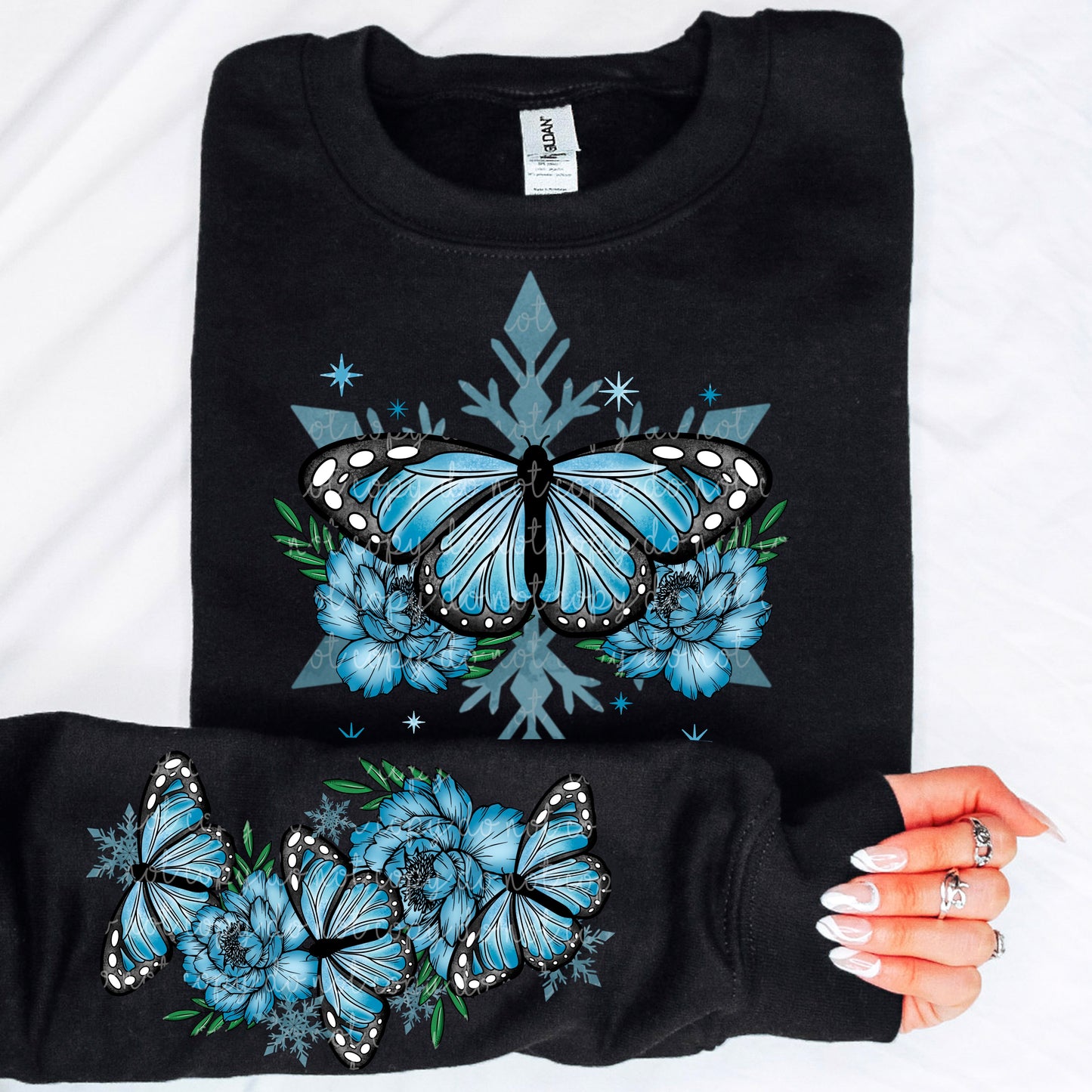 Winter Butterfly w/Sleeves PNG