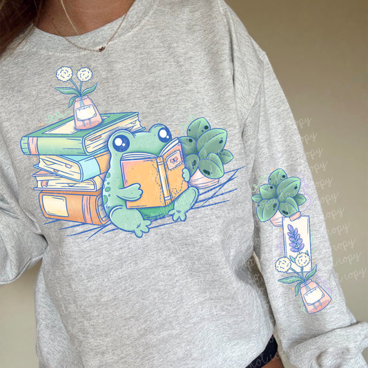 Bookish Frog w/Sleeves PNG