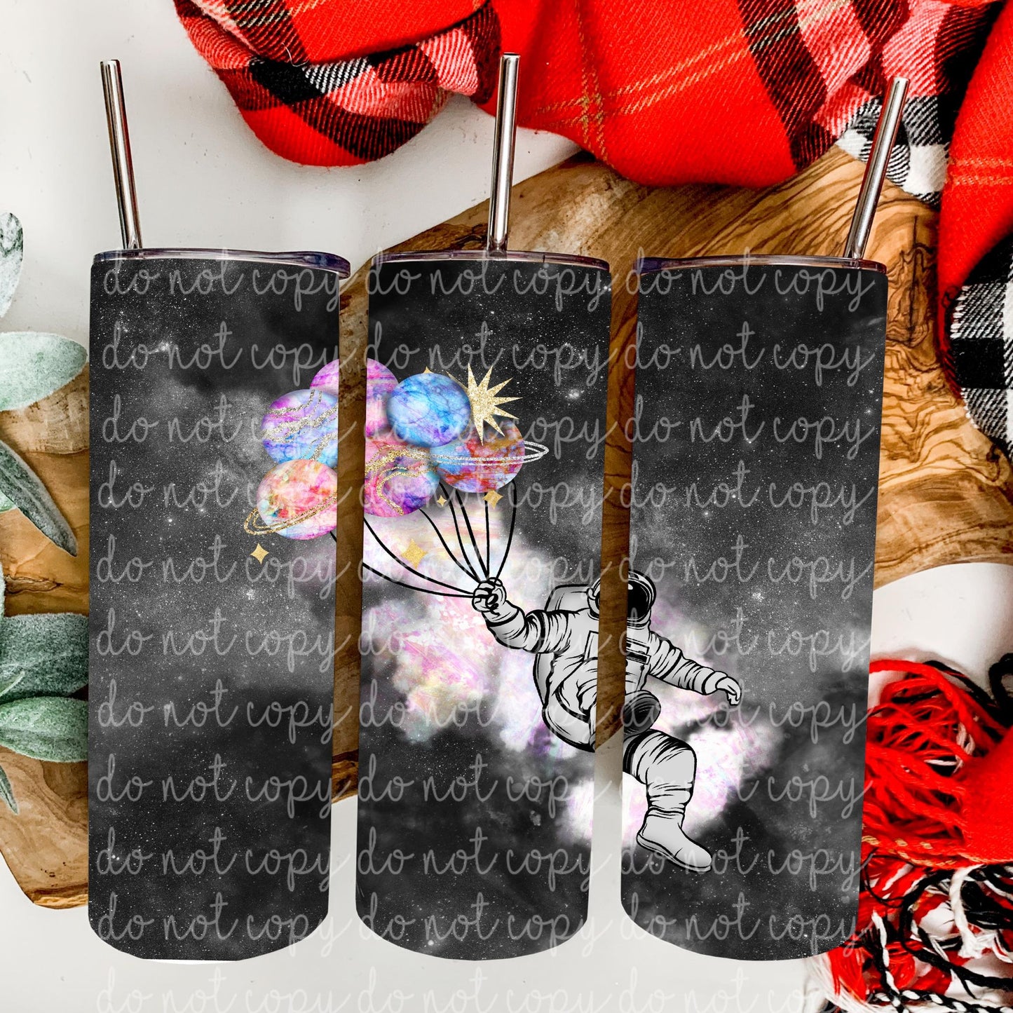 Astronaut tumbler